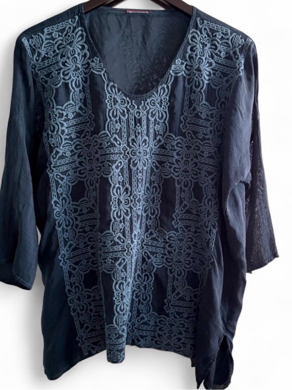 Johnny Was Embroidered Navy Blue Women’s Tunic Top